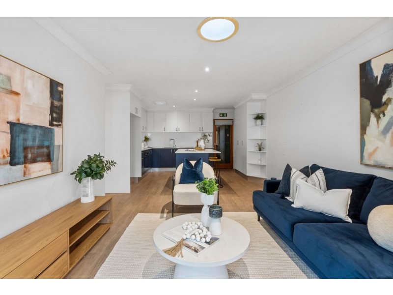 2/15 Park Road, Yeronga QLD 4104