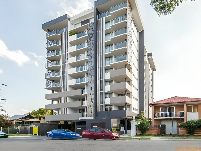 8/17 Carl Street, Woolloongabba QLD 4102