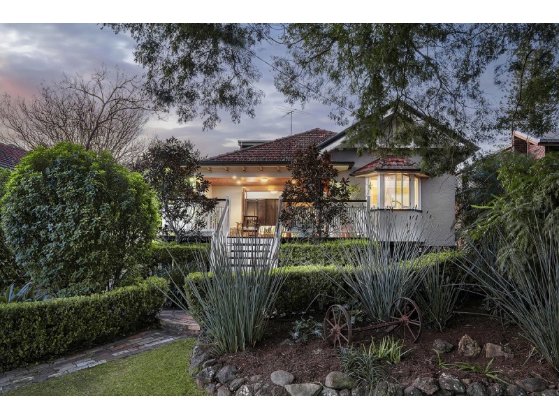 10 Otaki Road, Yeronga QLD 4104