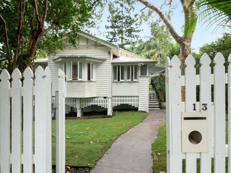 13 Cavan Street, Annerley QLD 4103