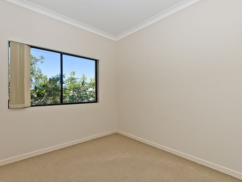 6/5 Livingstone Street, Yeerongpilly QLD 4105