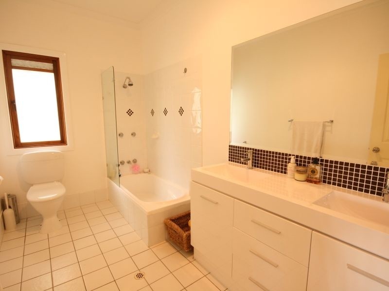 108 Ferndale Street, Annerley QLD 4103