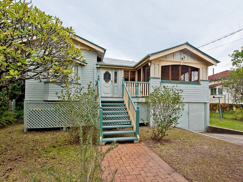 5 Luya Street, Fairfield QLD 4103