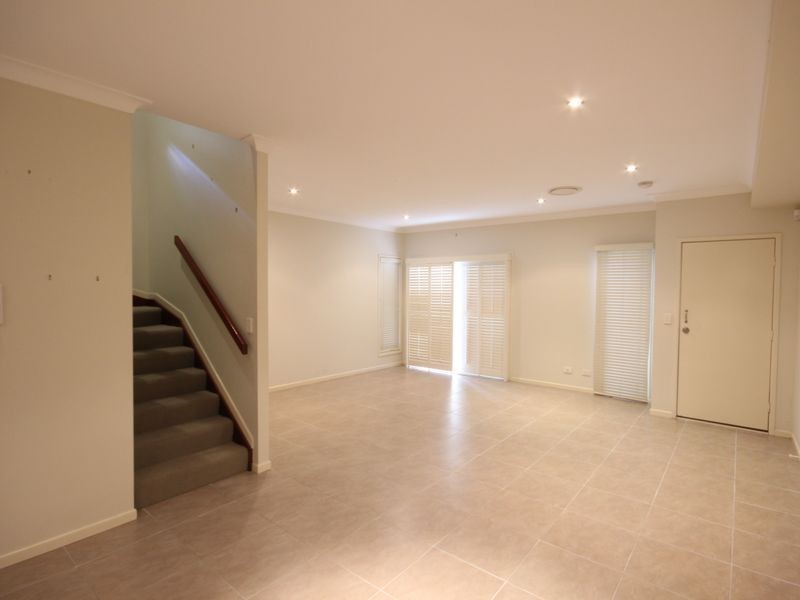 1/96 Hyde Road, Yeronga QLD 4104