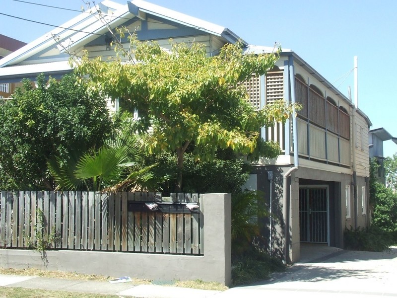 1/10 Cronin Street, Annerley QLD 4103