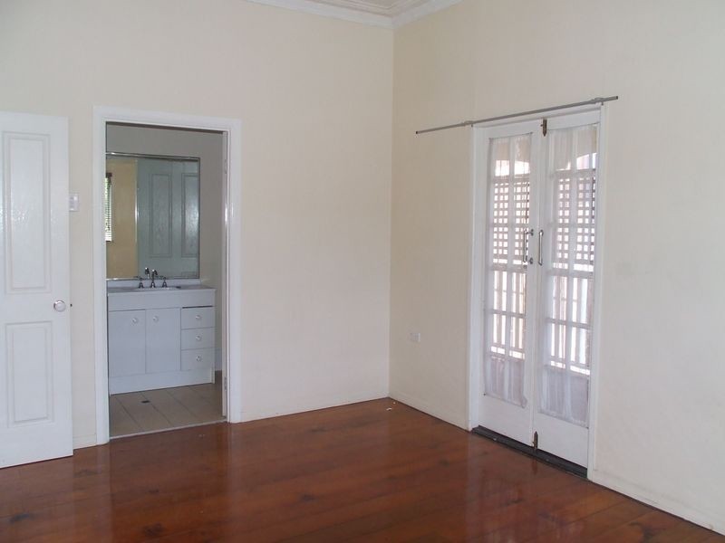 1/10 Cronin Street, Annerley QLD 4103