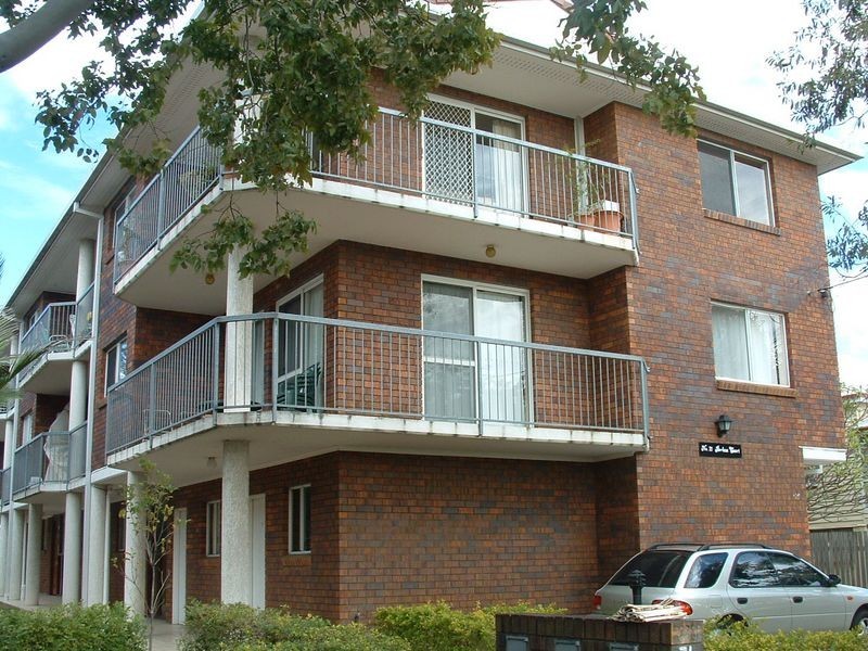 4/71 Lyon Street, Moorooka QLD 4105