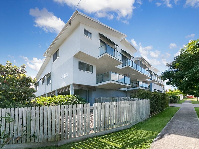 1/30 Real Street, Annerley QLD 4103