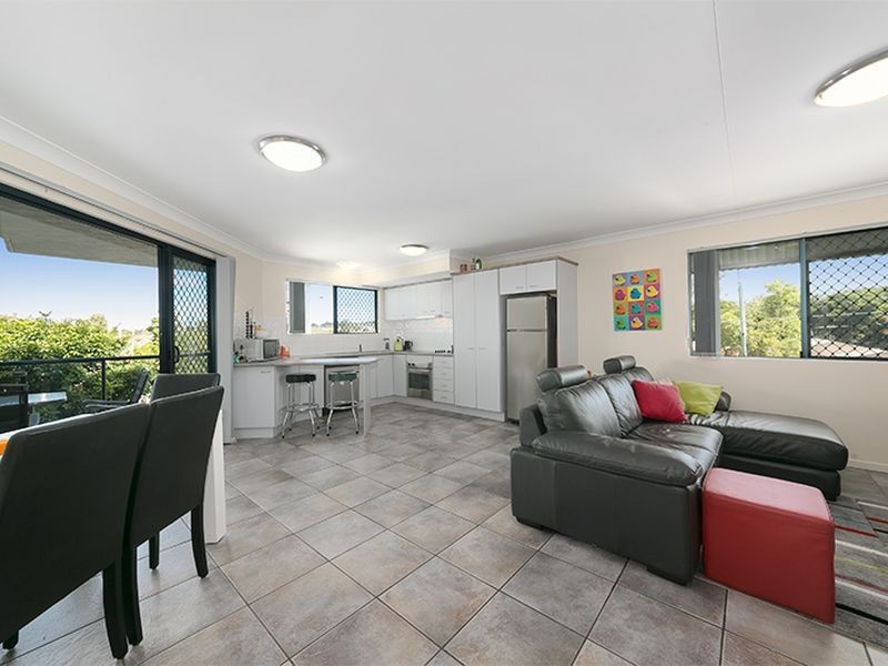 1/30 Real Street, Annerley QLD 4103