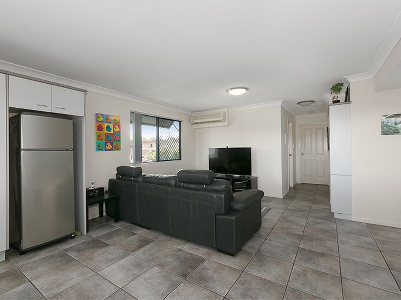 1/30 Real Street, Annerley QLD 4103