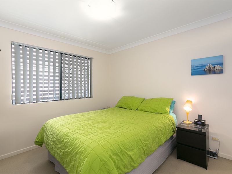 1/30 Real Street, Annerley QLD 4103