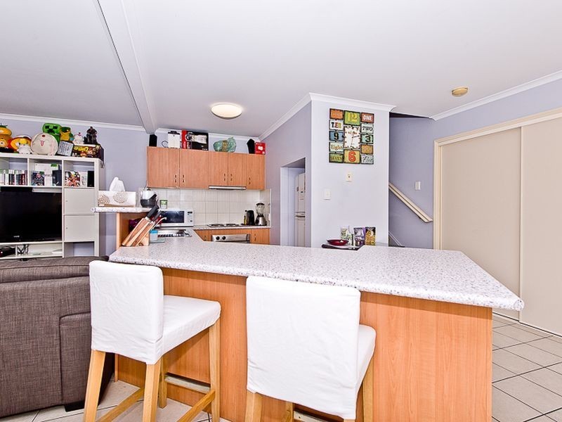 28/215 Creek Road, Mount Gravatt East QLD 4122