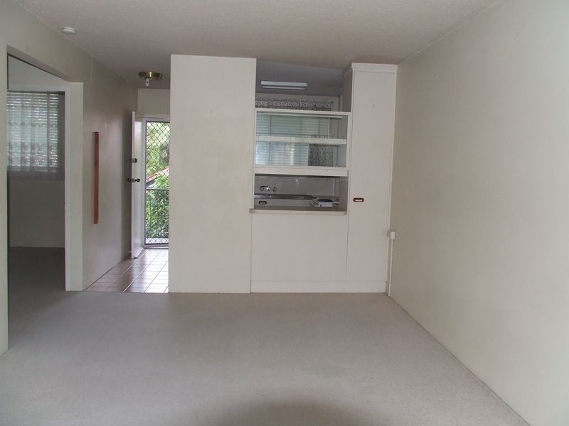 2/51 Gustavson Street, Annerley QLD 4103