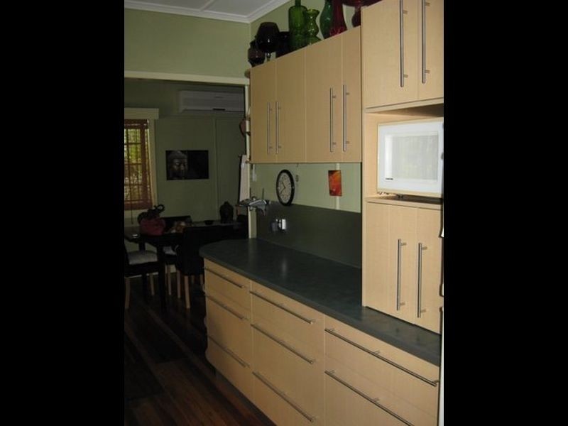 72 Sunshine Avenue, Tarragindi QLD 4121