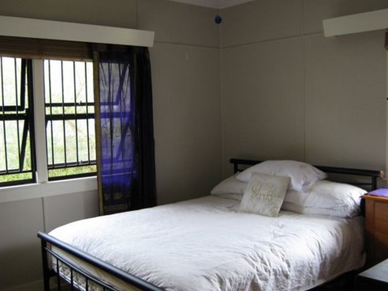 72 Sunshine Avenue, Tarragindi QLD 4121