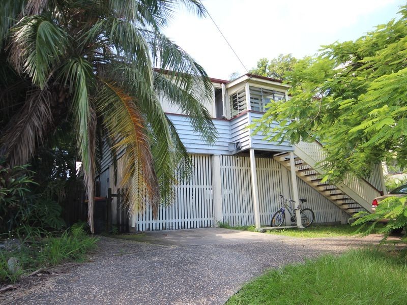 10 Park Road, Yeronga QLD 4104