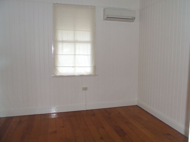 10 Park Road, Yeronga QLD 4104