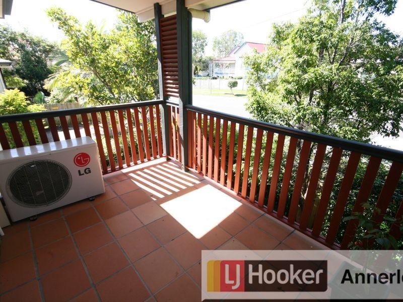 2/5 Brier Street, Moorooka QLD 4105