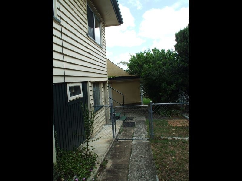 21 Chalfont Street, Salisbury QLD 4107