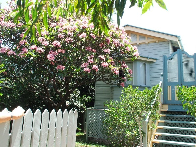 5 Luya Street, Fairfield QLD 4103