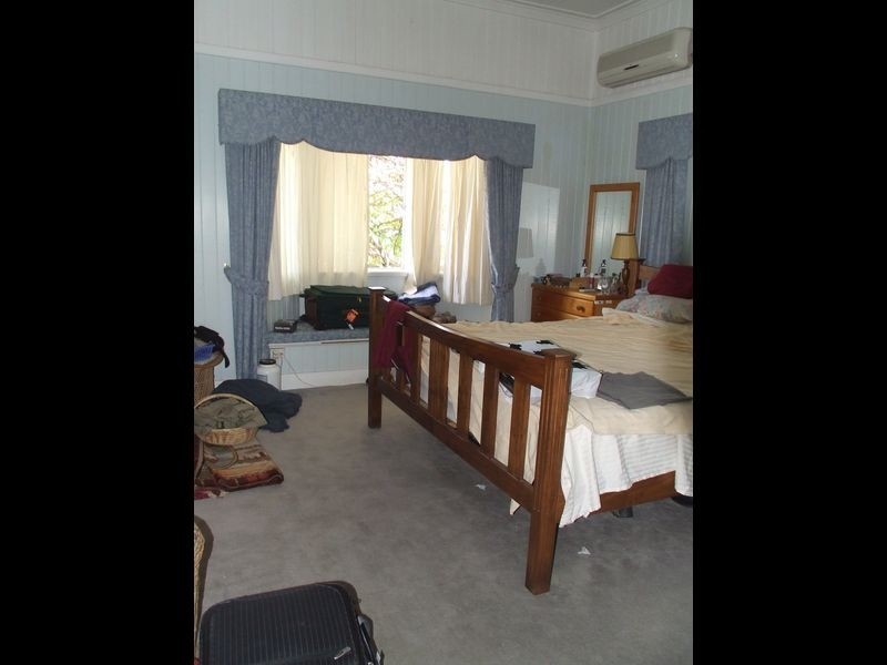 5 Luya Street, Fairfield QLD 4103