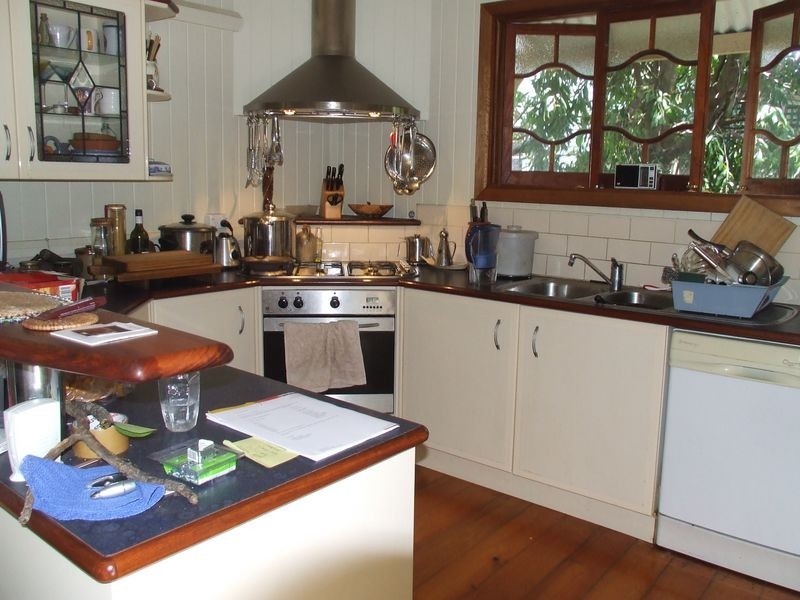 5 Luya Street, Fairfield QLD 4103