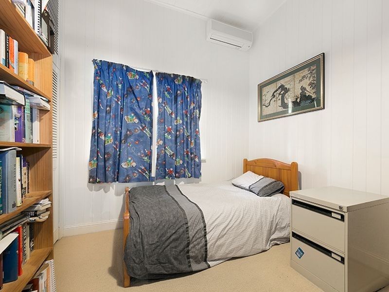 39 Rhyndarra Street, Yeronga QLD 4104