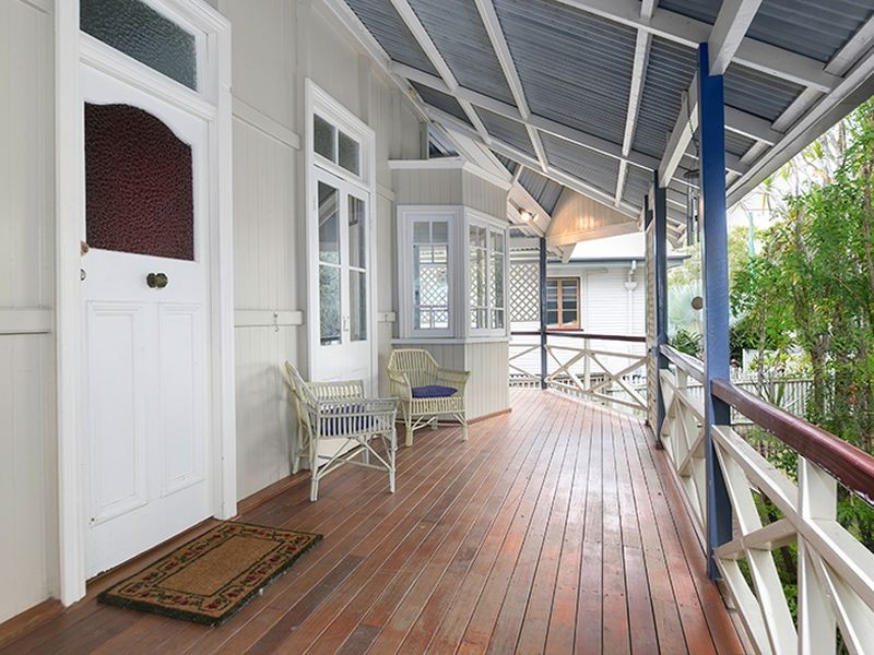 39 Rhyndarra Street, Yeronga QLD 4104