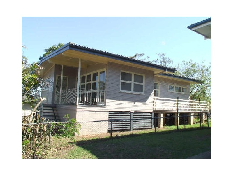 110 Fegen Drive, Moorooka QLD 4105