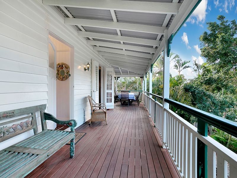 17 Wilton Terrace, Yeronga QLD 4104