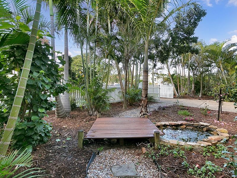 17 Wilton Terrace, Yeronga QLD 4104