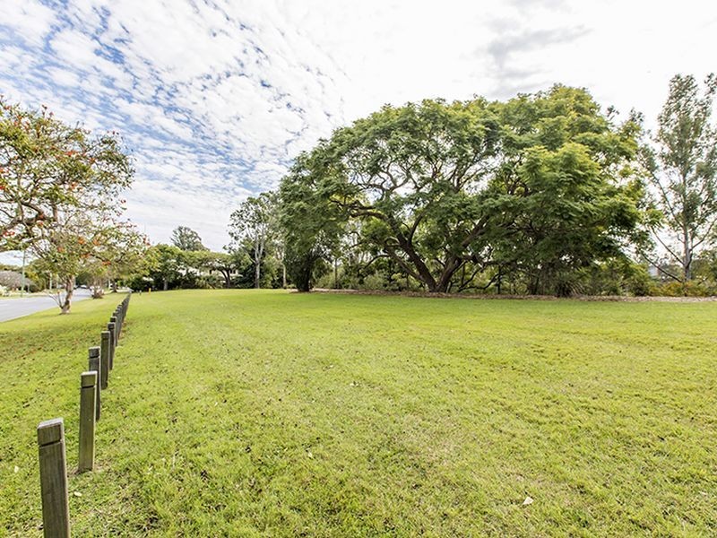 69 Ormonde Road, Yeronga QLD 4104