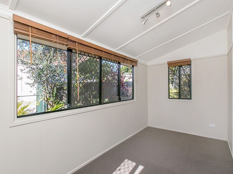 1 Fegen Drive, Moorooka QLD 4105