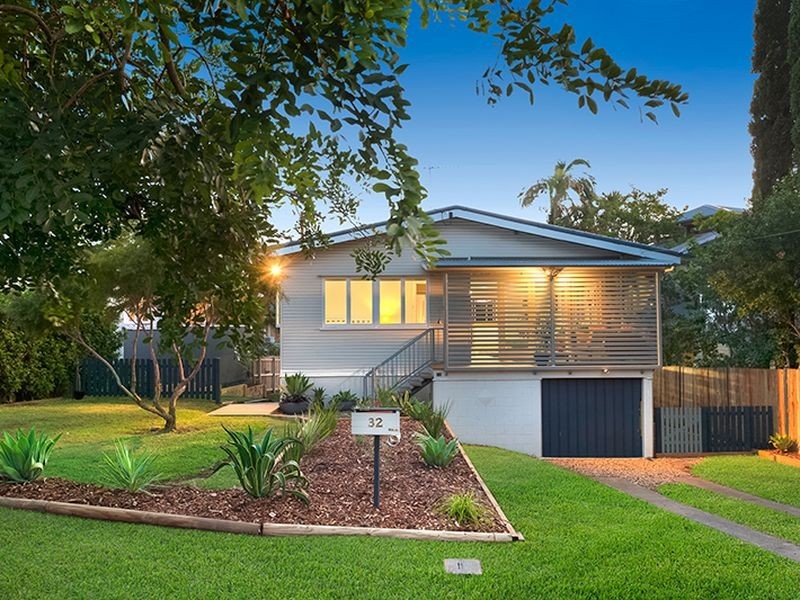 32 Diane Street, Yeronga QLD 4104