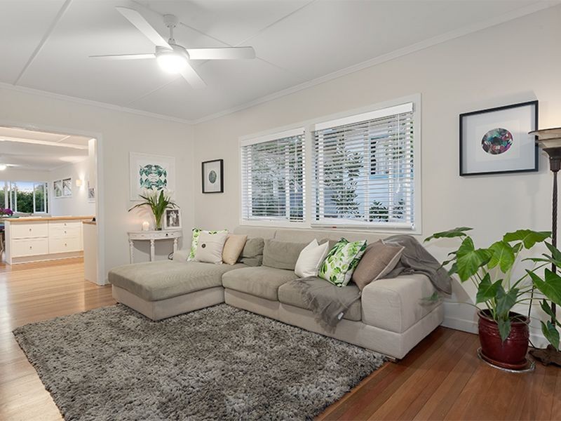 32 Diane Street, Yeronga QLD 4104