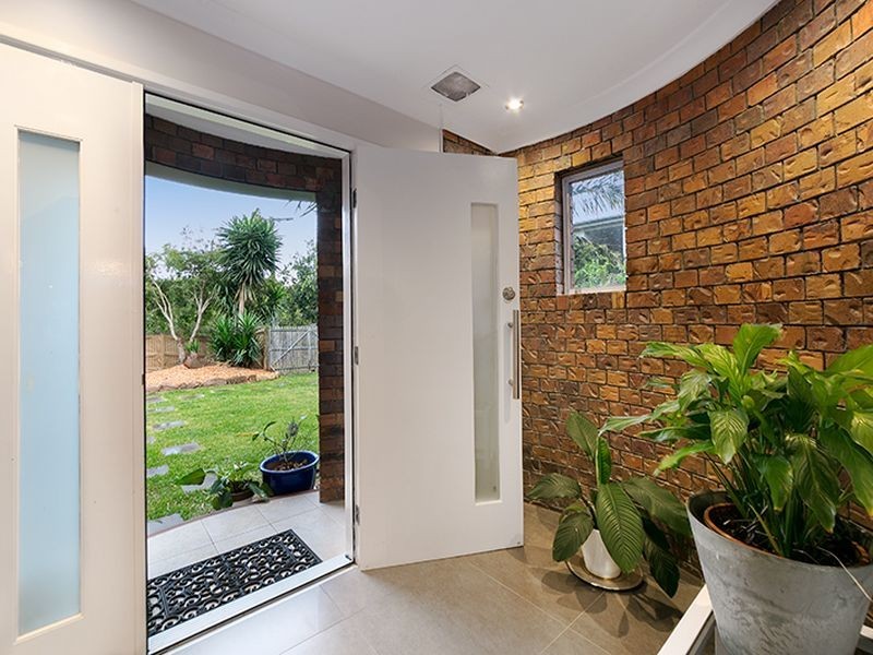 15 Hilton Street, East Brisbane QLD 4169