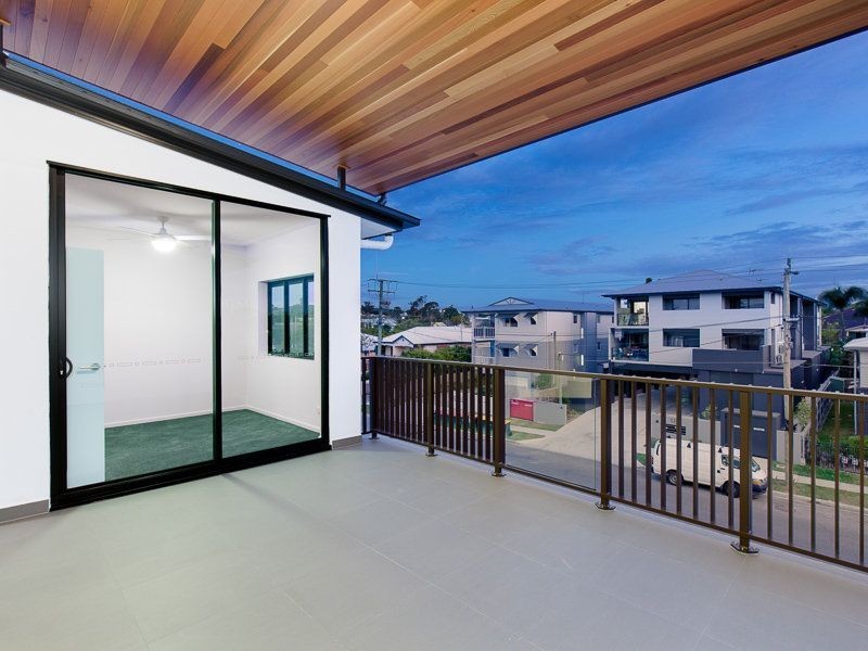 21 Yeronga Street, Yeronga QLD 4104