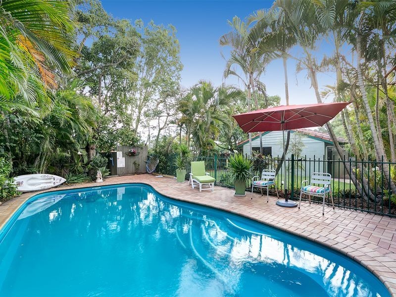 110 King Arthur Terrace, Tennyson QLD 4105