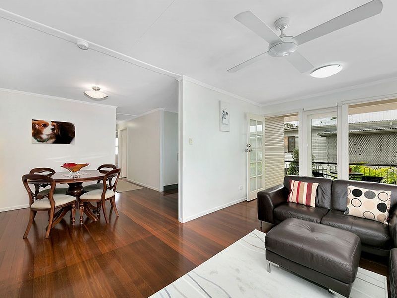 37 Albemarle Street, Yeerongpilly QLD 4105