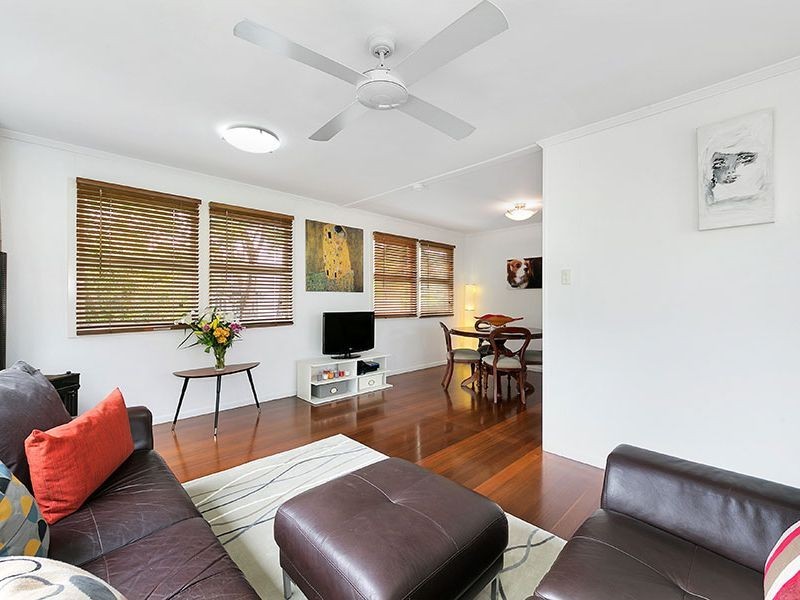 37 Albemarle Street, Yeerongpilly QLD 4105