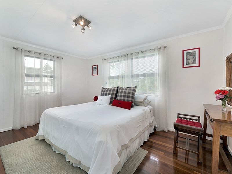 37 Albemarle Street, Yeerongpilly QLD 4105