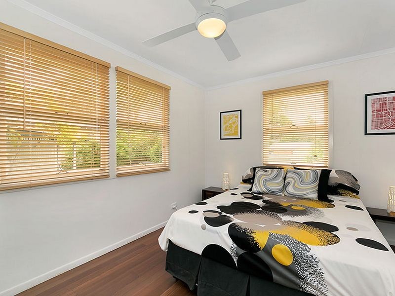 37 Albemarle Street, Yeerongpilly QLD 4105