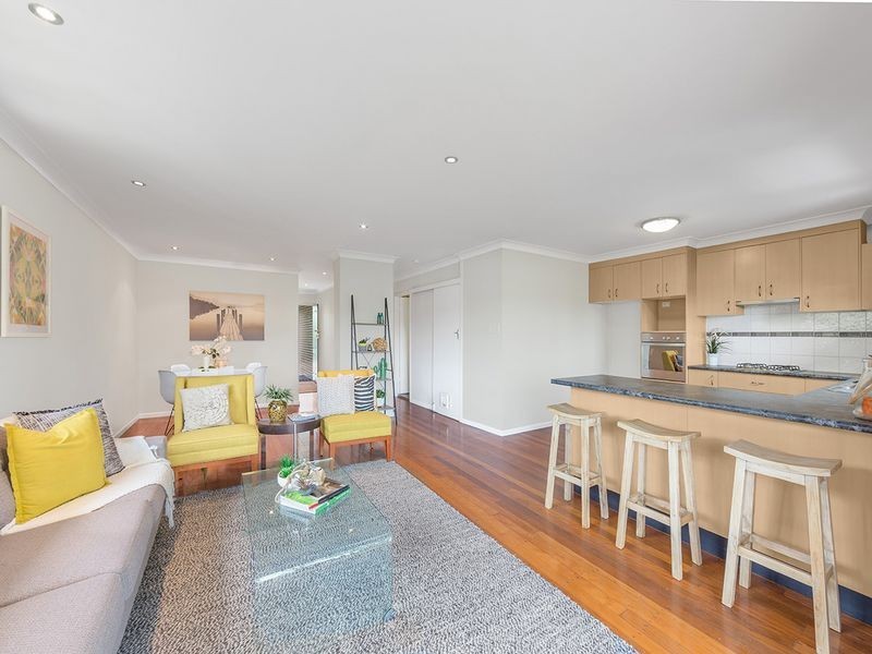 1 Wingarra Street, Yeerongpilly QLD 4105