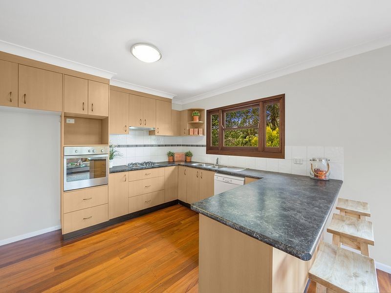 1 Wingarra Street, Yeerongpilly QLD 4105