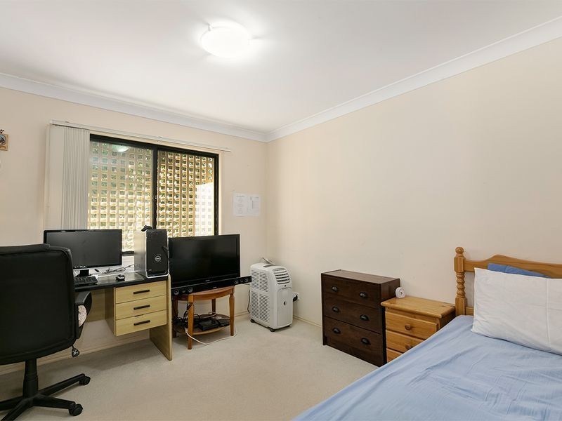 4/22 Cardross Street, Yeerongpilly QLD 4105