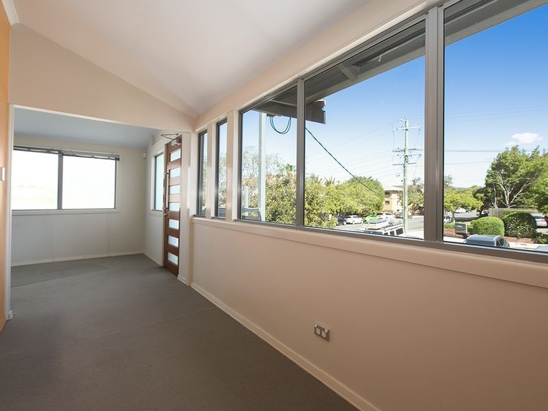 96 Dudley Street East, Annerley QLD 4103