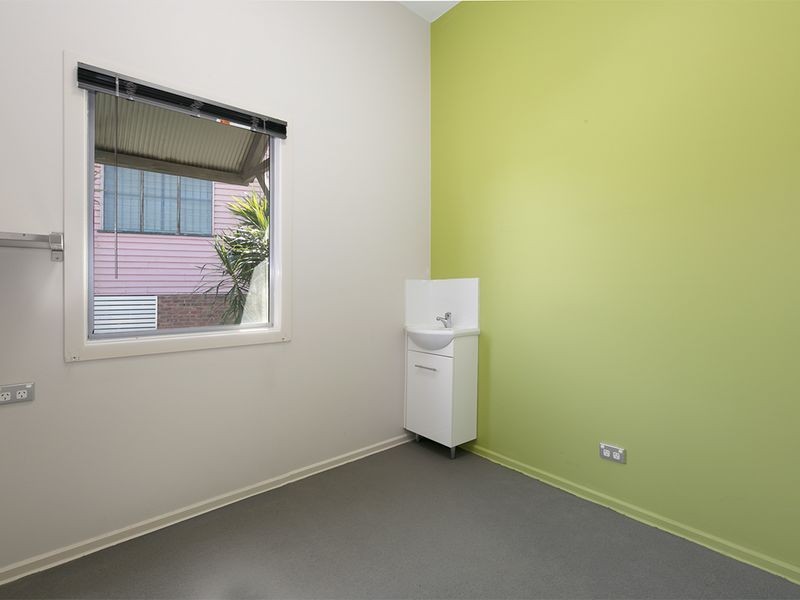 96 Dudley Street East, Annerley QLD 4103