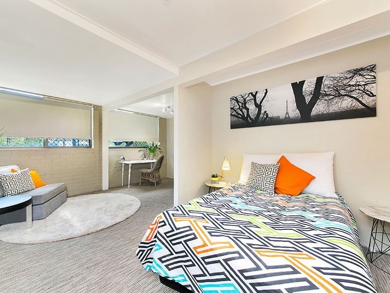 34 Orsova Road, Yeronga QLD 4104