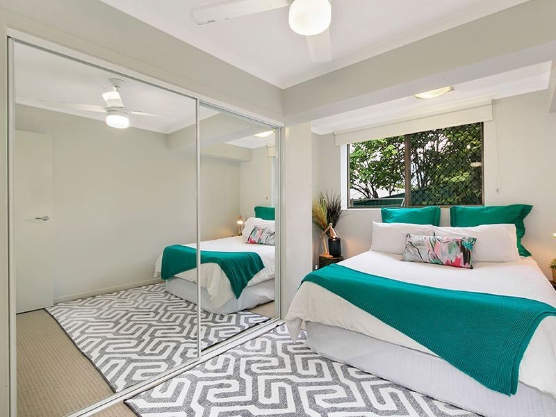 34 Orsova Road, Yeronga QLD 4104