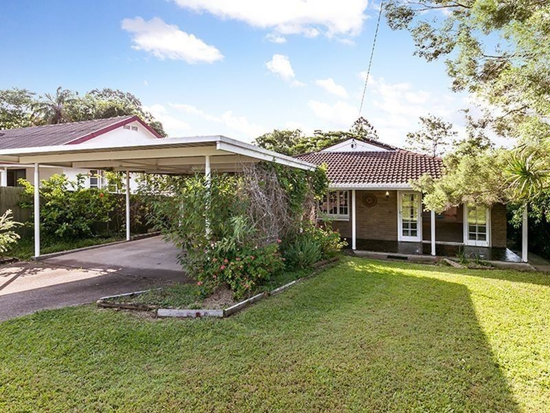 3 Orama Road, Yeronga QLD 4104